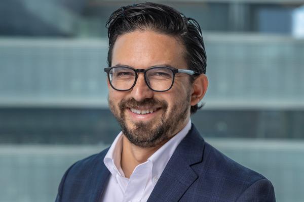 Jorge Guzman, photo 1