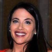 Kara Manners, photo 1