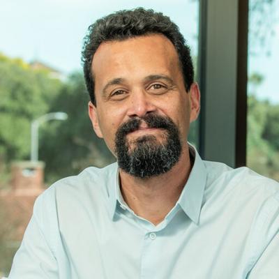 Tom Carmona, photo 1