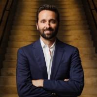 Blake Thompson, photo 2