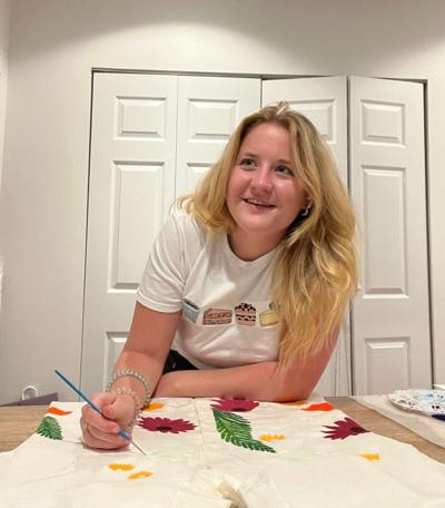 Christen Evans, photo 1