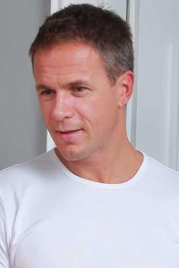 Frank Major, photo 1