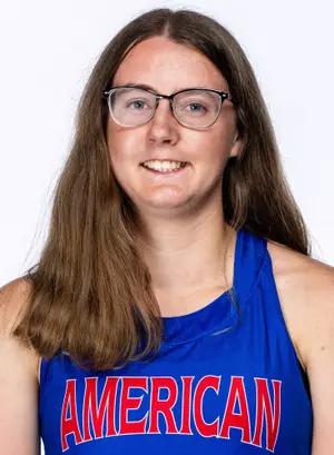 Brooke Evans, photo 1