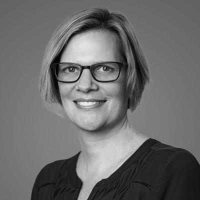 Molly Sampson, photo 1