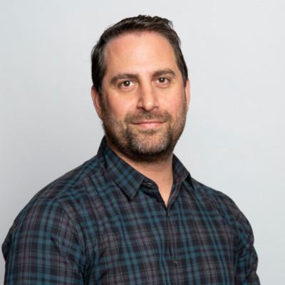 Brett Markinson, photo 2