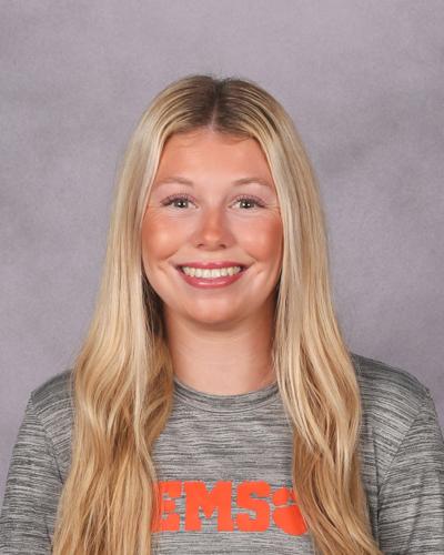 Julia Bartlett, photo 1