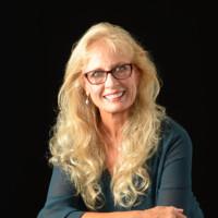 Kelly Cooper-Slayton, photo 1