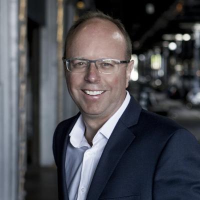 Mark Jenner, photo 1