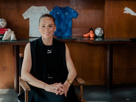 Isobel Brown, photo 1