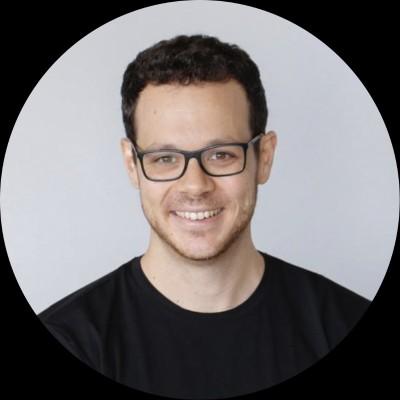 Travis Simat, photo 1