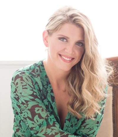 Elizabeth Moran, photo 1