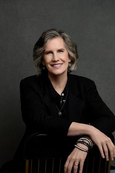 Nancy Jones, photo 1