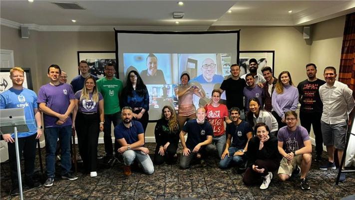 Chris Hamill, photo 2