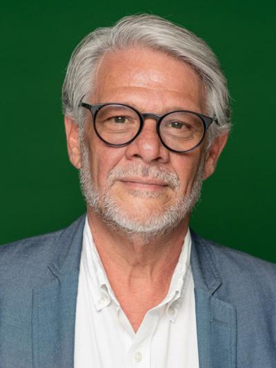 Mark Youngs, photo 2