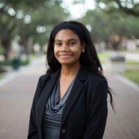 Simone Parker, photo 1