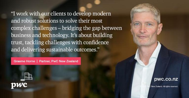 Graeme Horne, photo 2