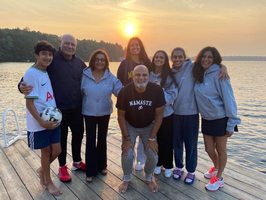 Azam Bhaloo, photo 1