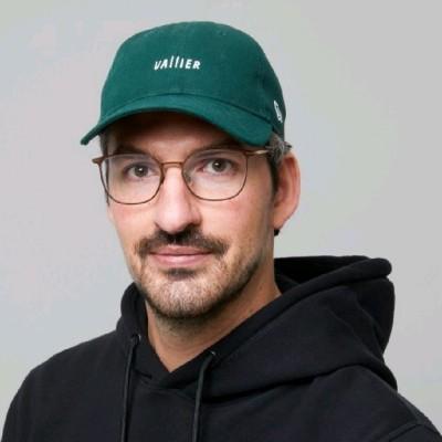 Adam Gobran, photo 1