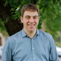 Lockhart Steele, photo 2