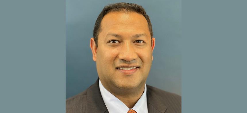 Tony Guthrie, photo 1