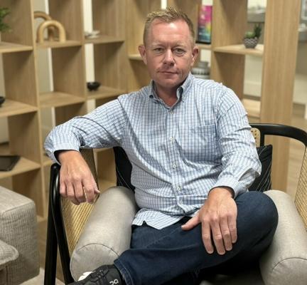 Matt Breeze, photo 1