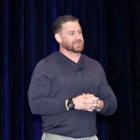 Dustin Kirk, photo 1