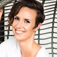 Julia Kelly, photo 2