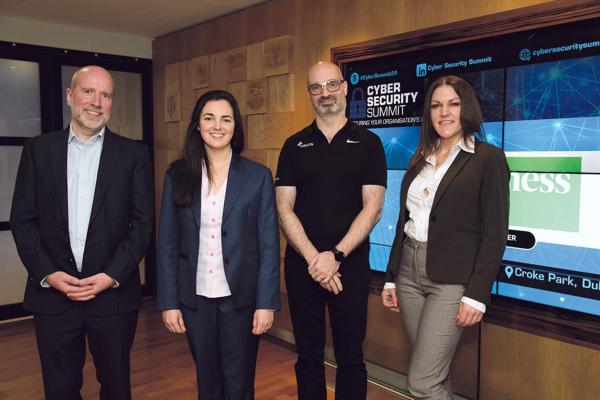 Dave Bloomer, photo 2