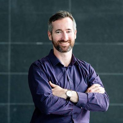 Travis Quinn, photo 2