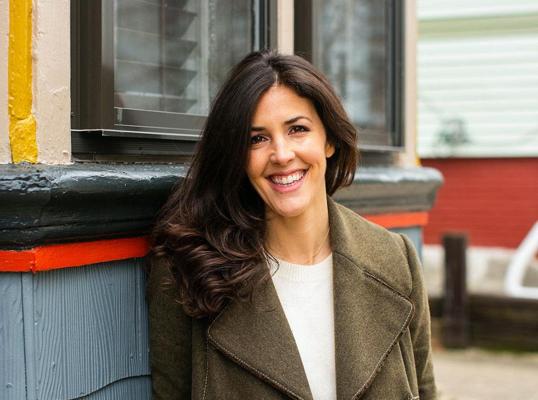 Kristen Carbone, photo 1