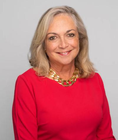 Laura Hanson, photo 2