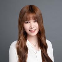 Katherine Liu, photo 1