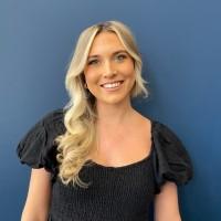 Lucy Harvey, photo 1