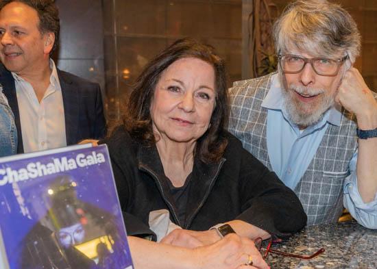 Linda Burns, photo 1