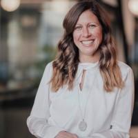 Jeanne Levine, photo 2