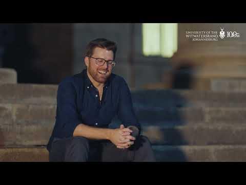 Roger Deane, photo 1