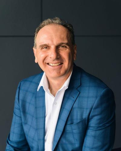 George Saab, photo 2