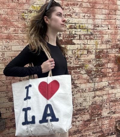 Jaryn Bloom, photo 2