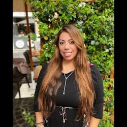 Stephanie Peterson, photo 1