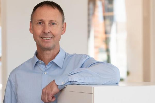 Peter Hecker, photo 1