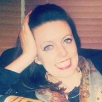 Helen Young, photo 1