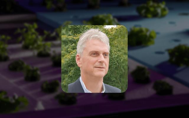 Ross Lawrence, photo 1