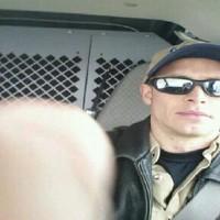 Zac Charlton, photo 2