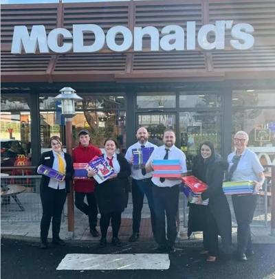 Julian Rumsey, photo 2