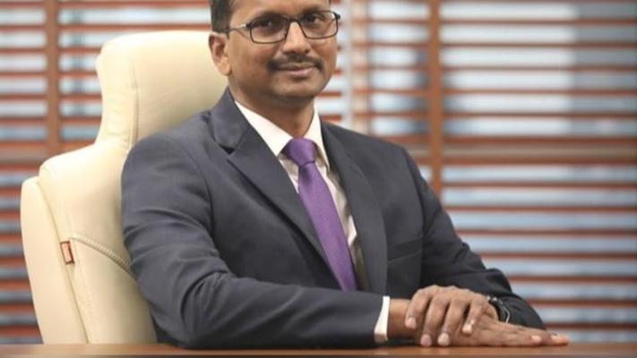 Mohan Seera, photo 1