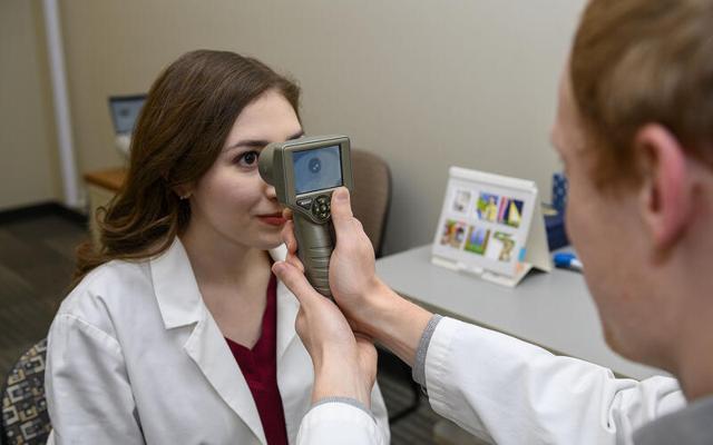 Tim Stapleton, photo 2