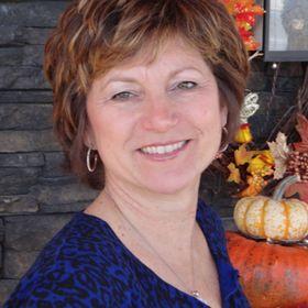 Denise Bacon, photo 1