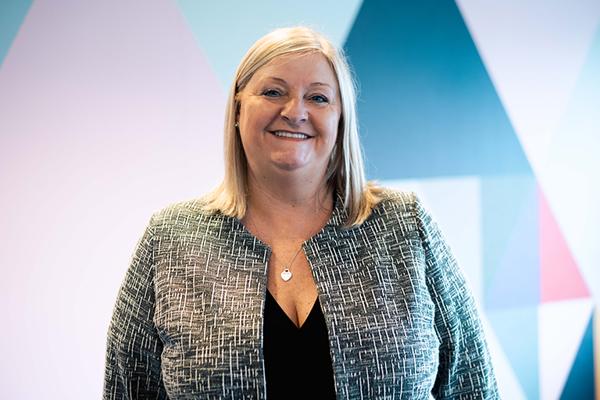 Julie Smith, photo 2