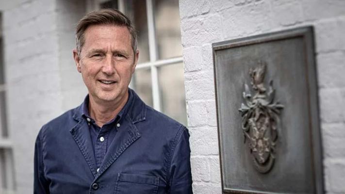 Nigel Sutcliffe, photo 1