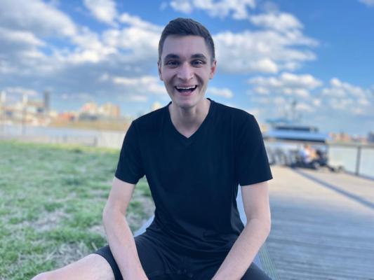 Justin Melnick, photo 2